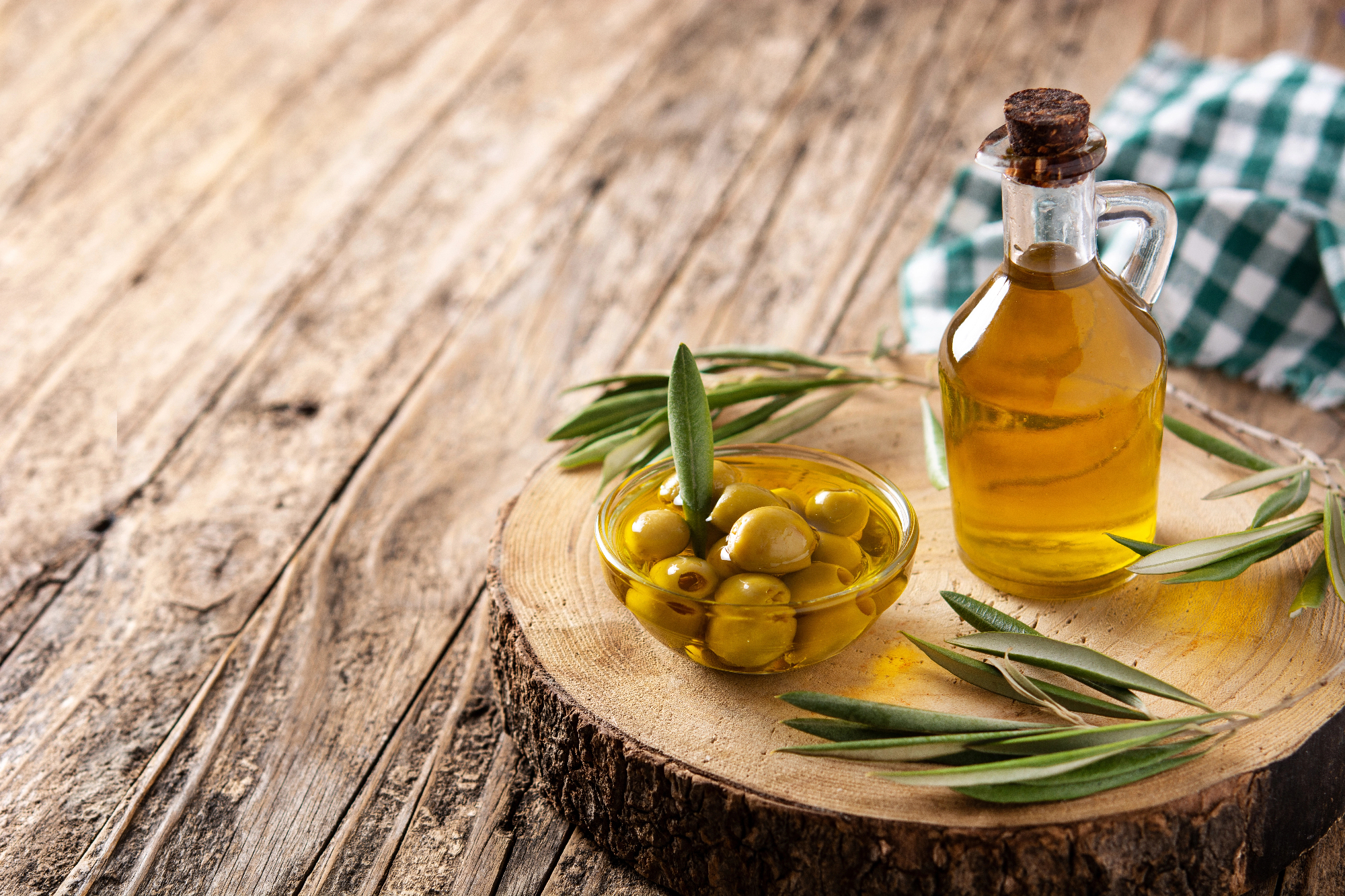 Odkrila sem odlično oljčno olje Lisjak, ki sem si ga zaželela imeti tudi doma